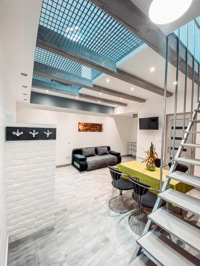 Eklektika Apartman Apartment