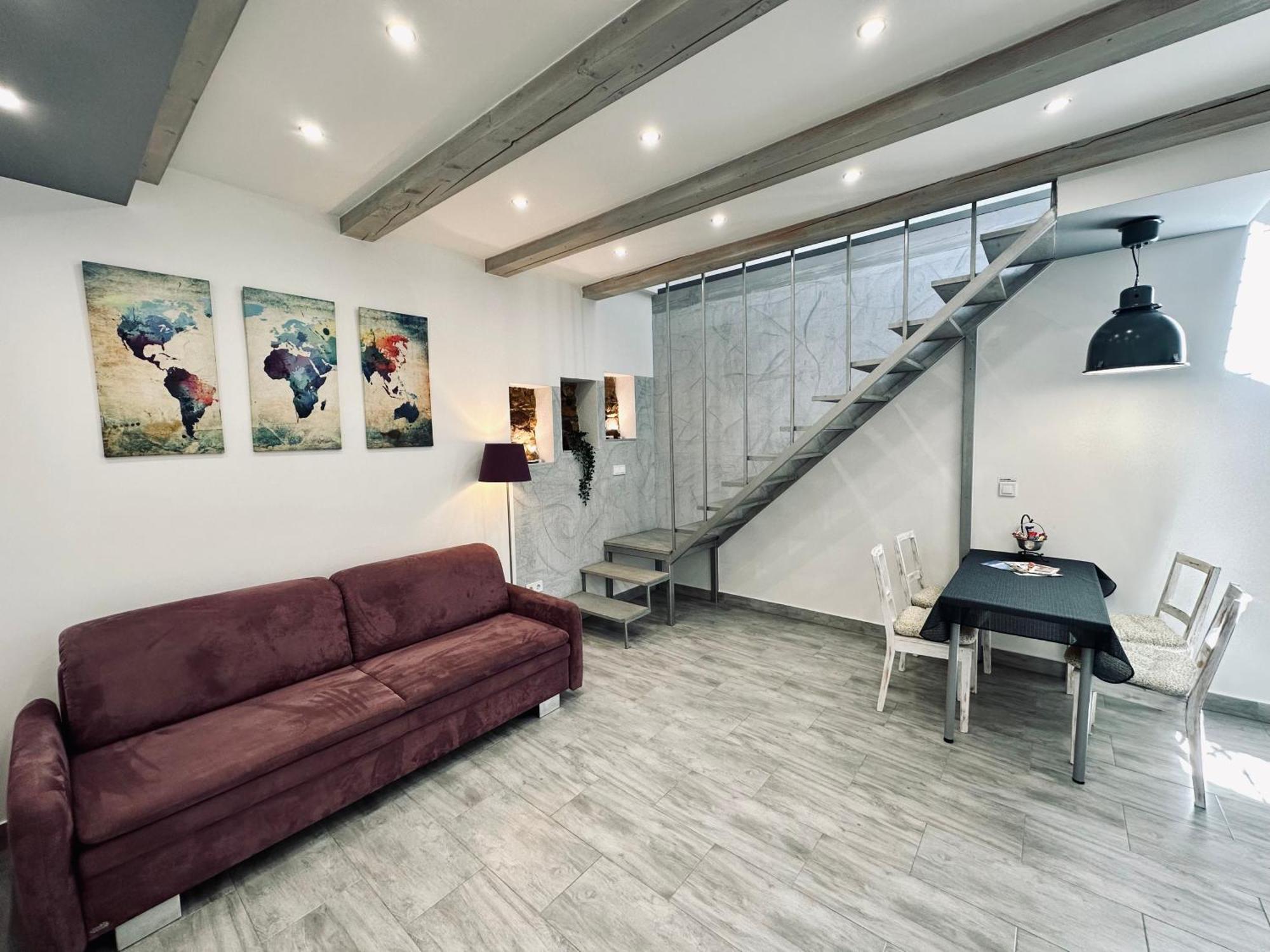 Apartment Eklektika Apartman Balatonalmadi